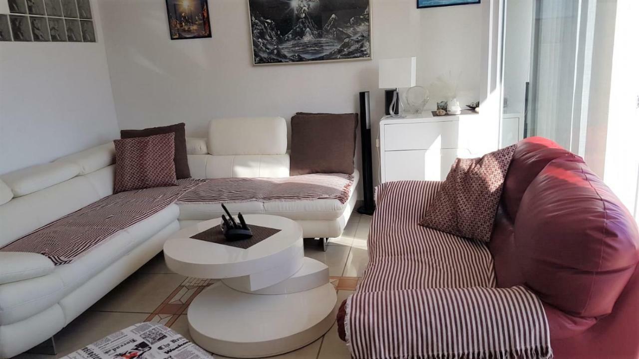 Apartment Maslenica, Near Zadar Εξωτερικό φωτογραφία