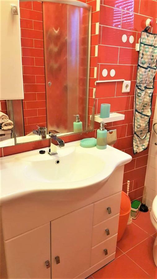 Apartment Maslenica, Near Zadar Εξωτερικό φωτογραφία
